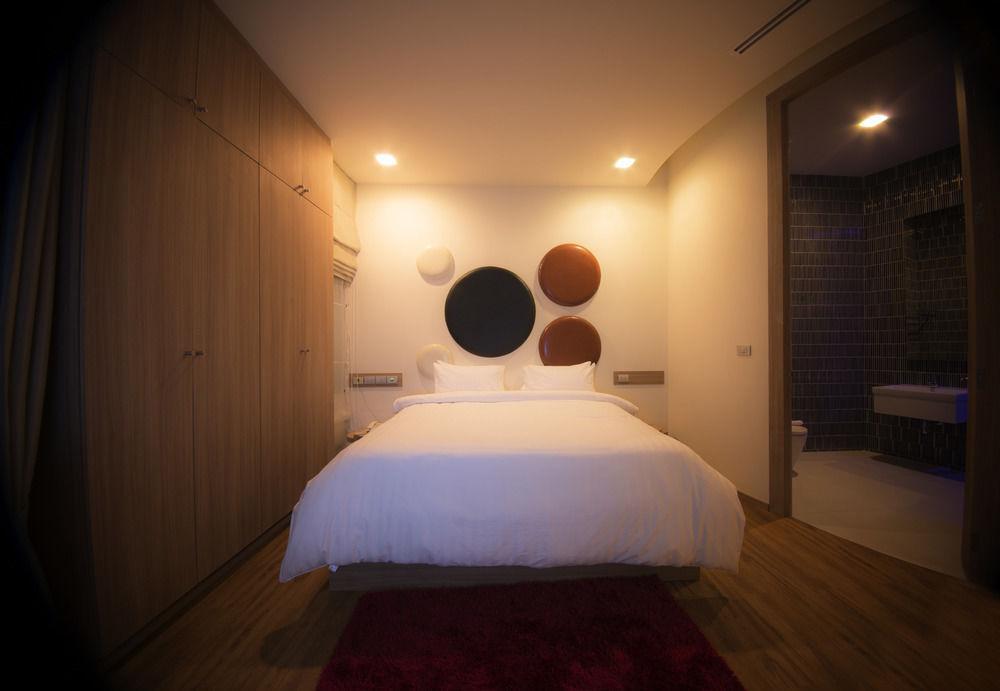 The Beverly Hills Hotel Nakhon Ratchasima Exterior photo